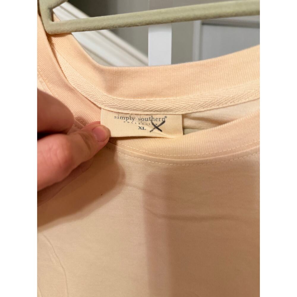 Simply Souther Lion Be kind Long Sleeve Tee Light Peach New Size XL - Picture 3 of 5